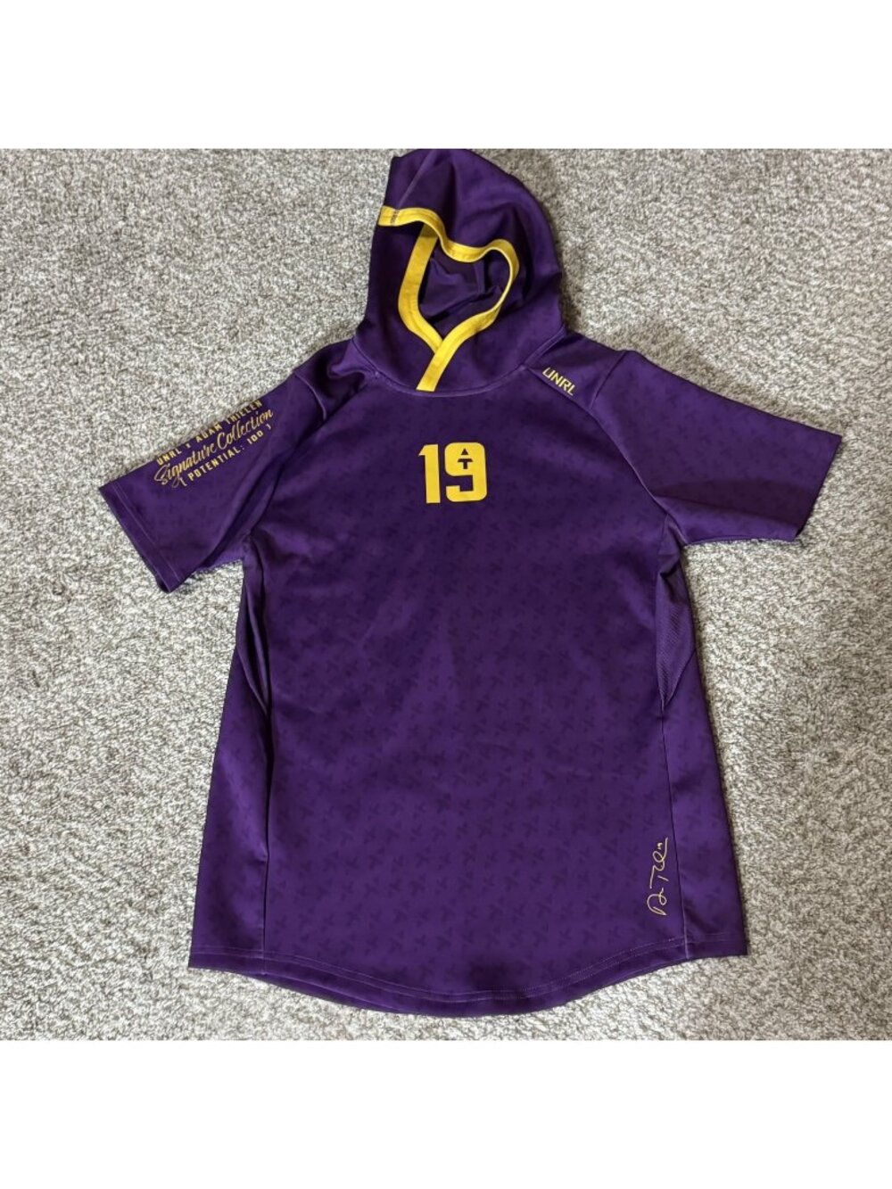 UNRL x Adam Thielen Signature Collection #19 Hoodie Short Sleeve Men's S Limited